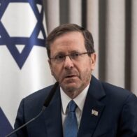 Herzog wants Cyprus to host negotiations between Israel and Lebanon | De Último Minuto English