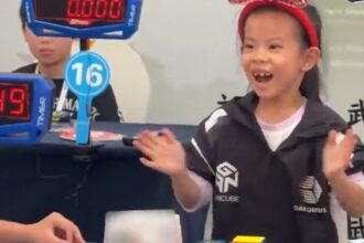 6-year-old Chinese girl sets world record with Rubik’s Cube | De Último Minuto English