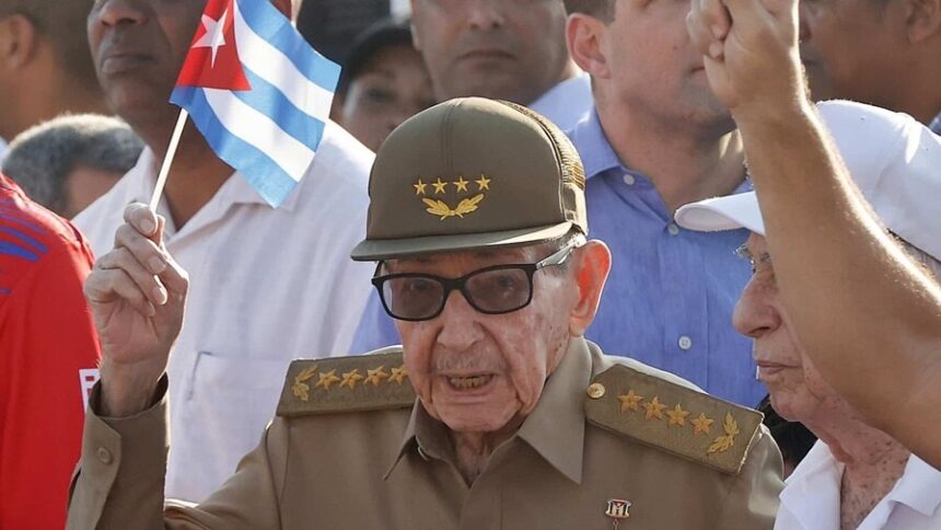 U.S. imposes sanctions on Raúl Castro’s grandson and five Cuban entities | De Último Minuto English