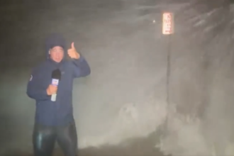 Powerful wave nearly knocks down FOX Weather reporter while covering Hurricane Lowell
