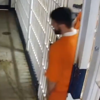 South Carolina inmate escapes jail using pencil to manipulate cell lock
