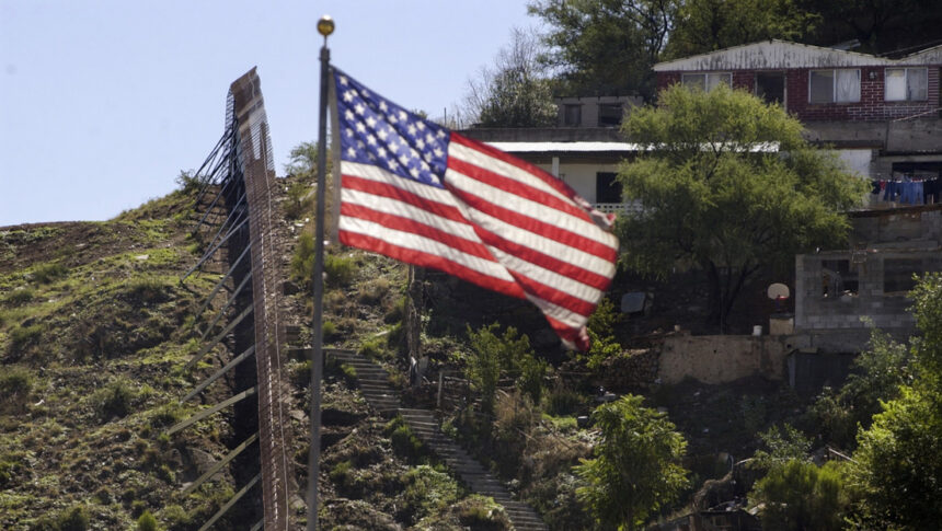 U.S. restricts travel to Nogales, Mexico, over reported “threat” | De Último Minuto English