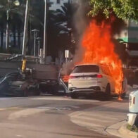 Crane collapses onto vehicles in Miami’s Brickell area, sends 4 to hospital | De Último Minuto English