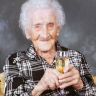 Jeanne Calment lived to 122 despite smoking, wine and chocolate | De Último Minuto English