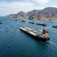 Iran says Strait of Hormuz will remain closed until U.S. meets its demands | De Último Minuto English