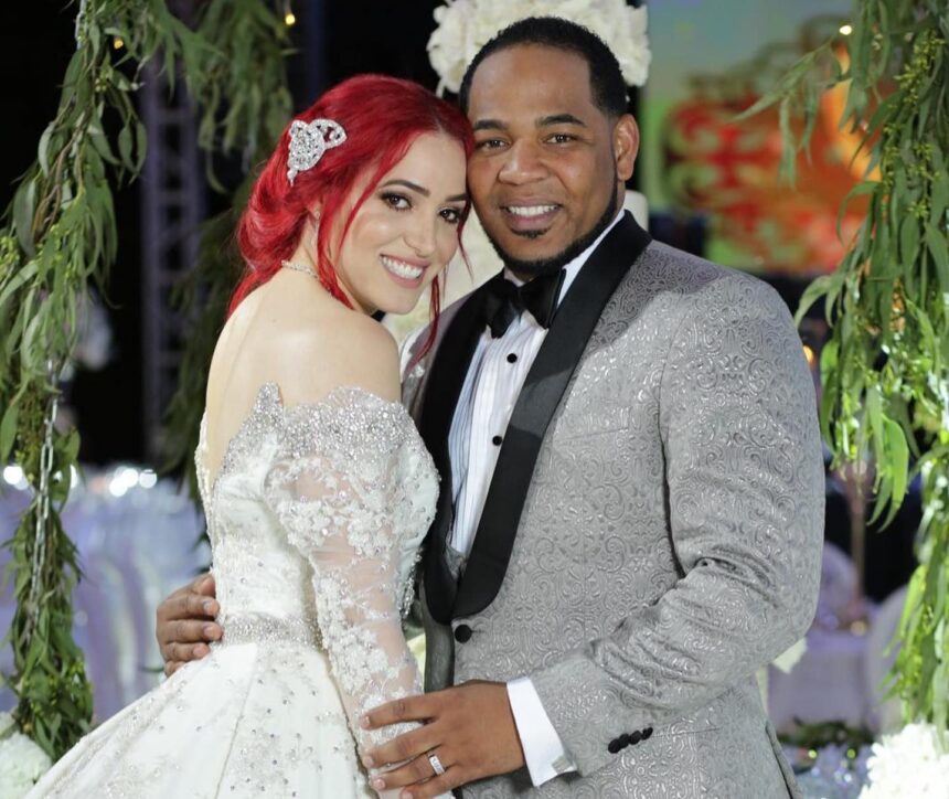 Edwin Encarnación announces divorce from Karen Yapoort