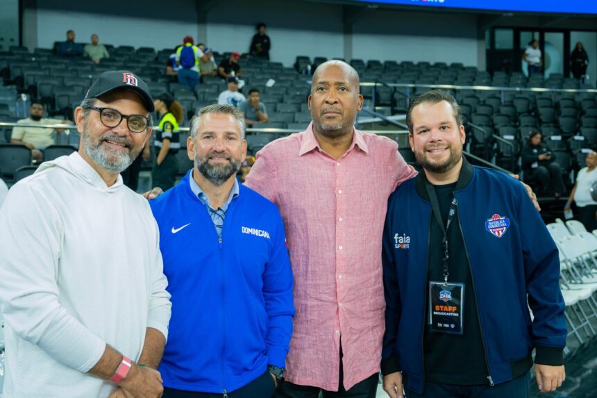 New York Knicks Executive Vice President visits Dominican Republic | De Último Minuto English