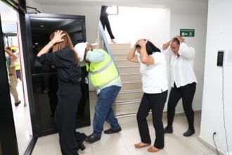 Intrant evacuates its facilities in 1 minute and 35 seconds during national earthquake drill | De Último Minuto English