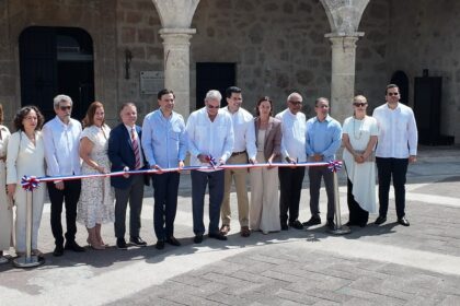 Abinader highlights tourism growth and calls for turning the Alcázar de Colón into a historical school | De Último Minuto English