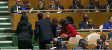 Cuba and Iran delegations walk out of Trump’s fiery UN speech after prez threatens to take down their governments | De Último Minuto English