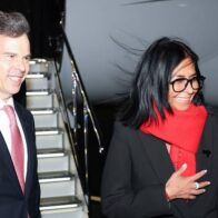 Trump meets this Tuesday with Delcy Rodríguez in an unprecedented rapprochement with Caracas | De Último Minuto English