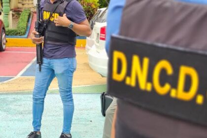 DNCD and Police arrest fugitive man linked to the seizure of more than 300 kilos of cocaine | De Último Minuto English