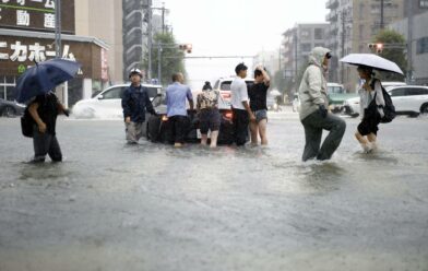 Torrential rain floods central Japan, triggers highest-level river warning
