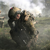 Russian soldier completes combat mission after being shot in the neck
