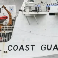 U.S. Coast Guard ends search for six people aboard medical aircraft | De Último Minuto English