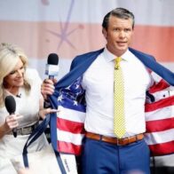 Pete Hegseth says Pentagon is no longer the woke department: “No fatties… just warriors” | De Último Minuto English
