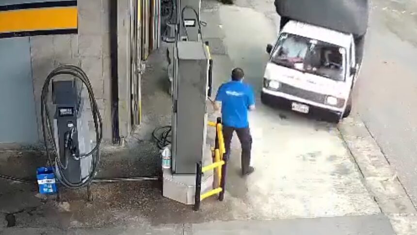 Truck nearly hits gas station worker in Lebanon | De Último Minuto English