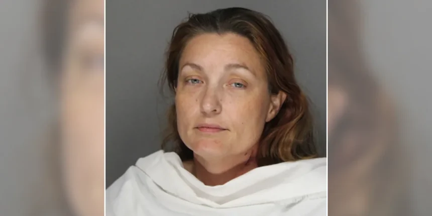 Texas mother charged with capital murder after two sons are killed | De Último Minuto English