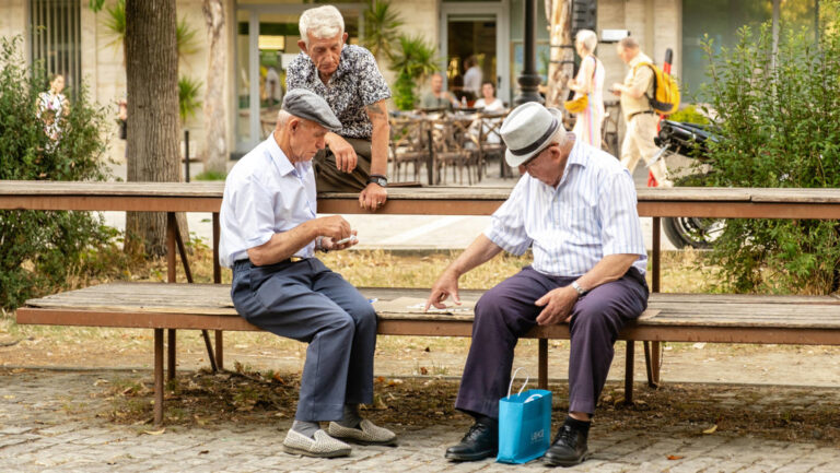 The body starts aging between ages 20 and 30 | De Último Minuto English