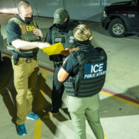 More than 500 Americans detained by immigration agents under Trump administration | De Último Minuto English