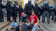 Now in Italy! Riots erupt in Milan as protesters loot stores and clash with police | De Último Minuto English