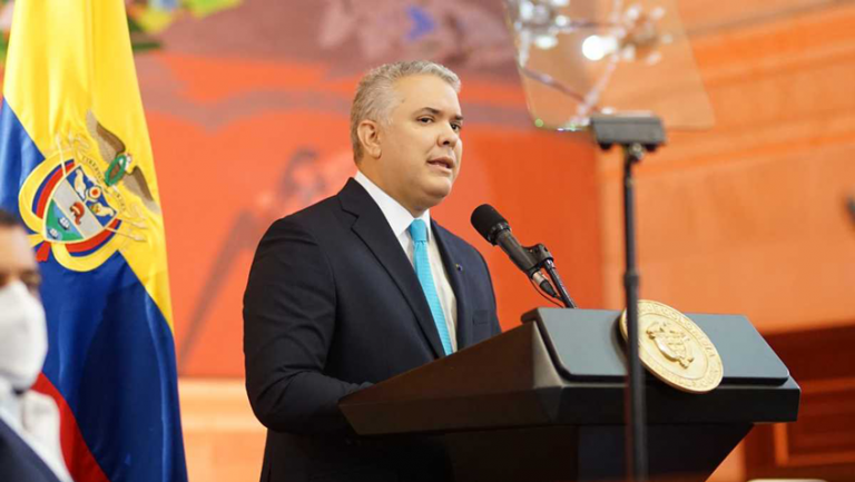 Colombia recibirá afganos aliados de Estados Unidos