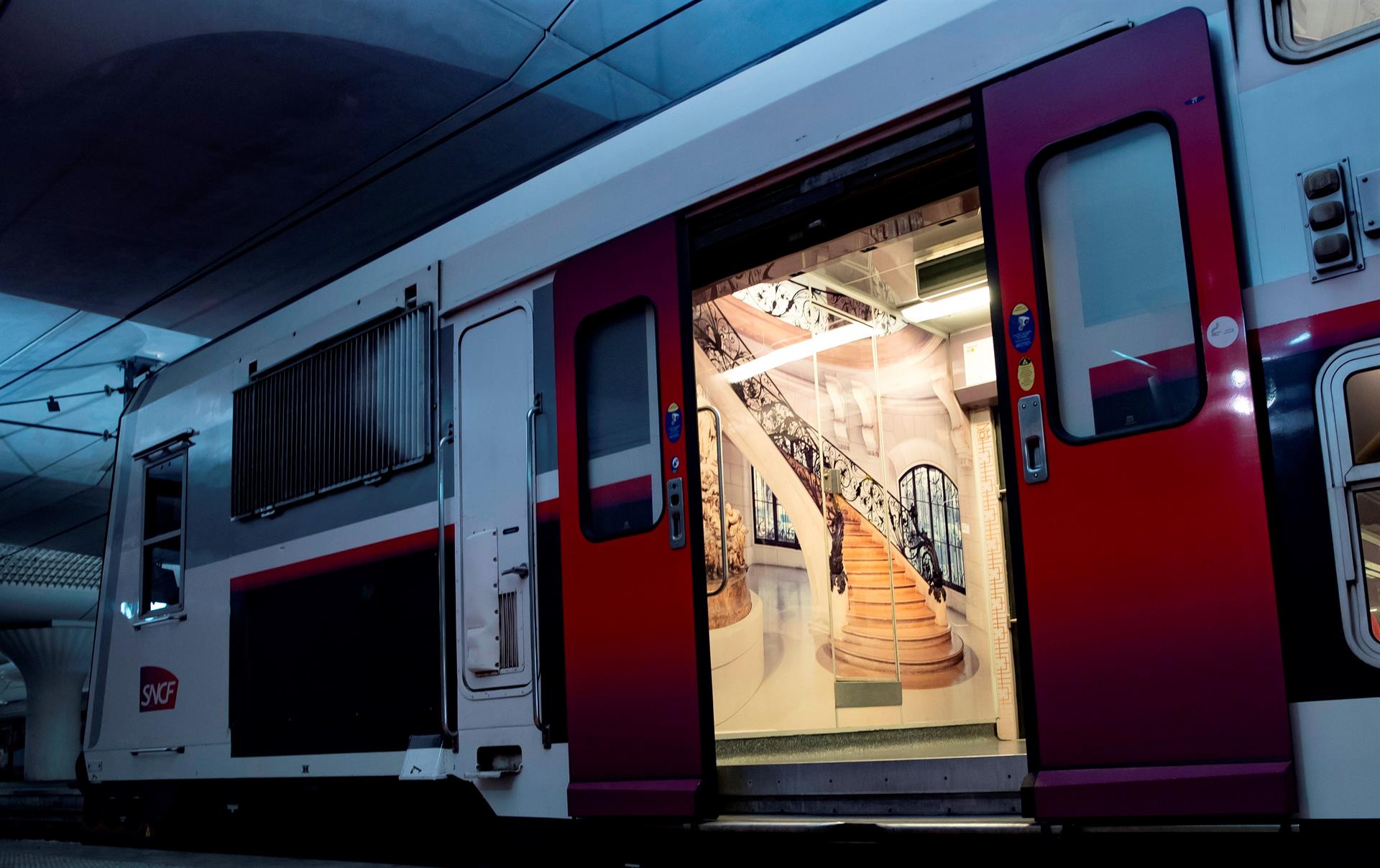 París lleva sus museos al tren de cercanías
