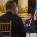 Presidente de Guatemala es investigado por supuestos sobornos
