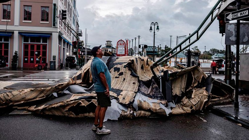 Tormenta Larry se fortalece y podría convertirse en huracán