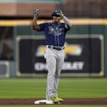 Dominicano Wander Franco extiende racha; iguala a Frank Robinson