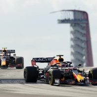 Max Verstappen y Lewis Hamilton muestran encendida rivalidad en Texas