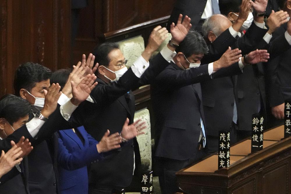 Japón disuelve Parlamento antes de elección del 31 de octubre