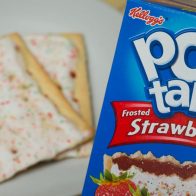 Demanda a Kellogg's porque sus "pop-tarts" tienen menos fresa que en la foto de la caja