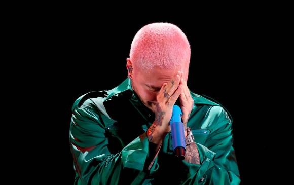 Tras escándalo por "Perra" J Balvin pide disculpa; asegura Tokisha empodera a la mujer