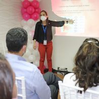 Concientizan sobre detección temprana del Cáncer de Mama