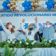 Alcaldesa de SJM abandona Fuerza del Pueblo y se va al PRM