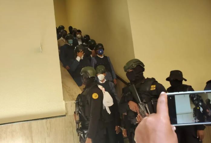 Aplazan conocimiento medidas de coerción a implicados en Operación Coral 5G