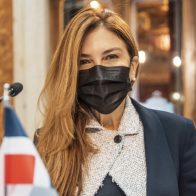 Carolina Mejía destaca valor turístico de Santo Domingo en foro ciudades
