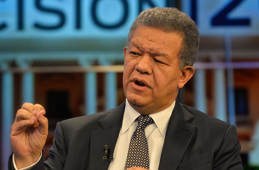Leonel Fernández da positivo a la COVID-19