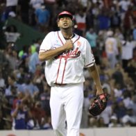 Leones del Escogido propinan paliza a Tigres del Licey