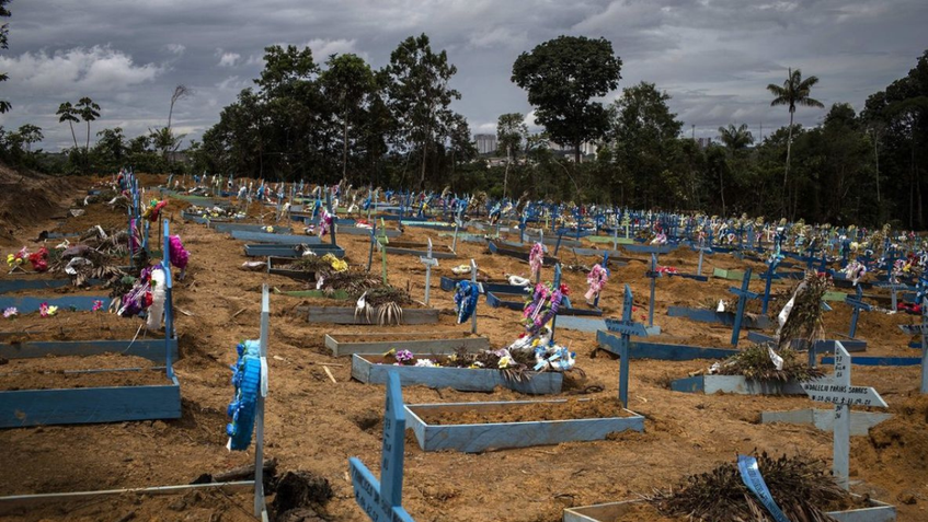 El mundo supera los 5 millones de muertes por COVID-19
