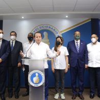 PRM dispone aplazar proselitismo de aspiraciones internas; trata tema de suspensión de dirigentes