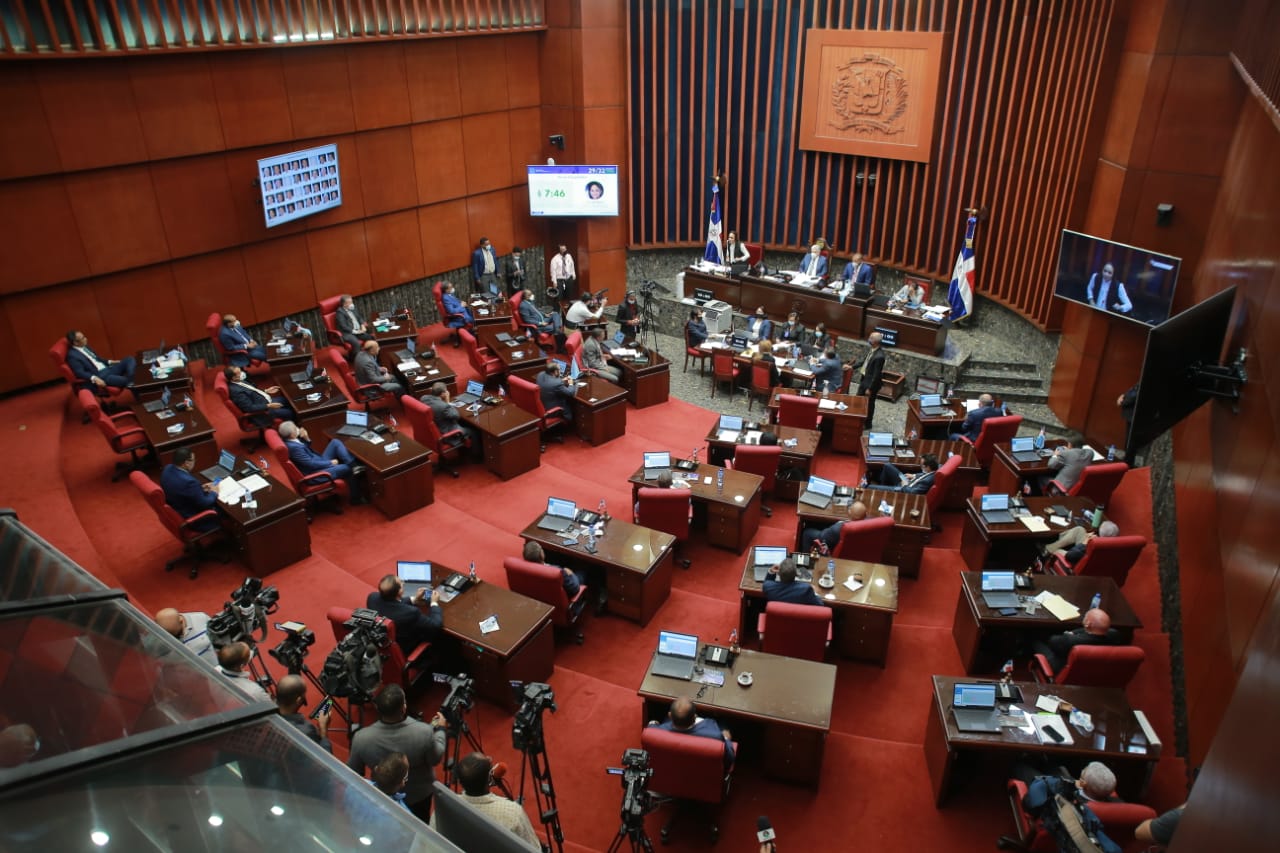 Senado aprueba Código Penal en segunda lectura