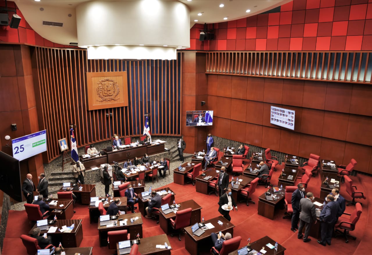 El Senado aprueba en segunda lectura el proyecto de Ley de paternidad responsable