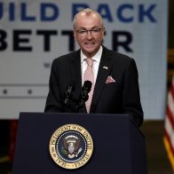 Demócrata Phil Murphy gana en Nueva Jersey y da un respiro a Joe Biden