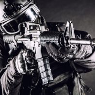 Denuncian asalto con armas largas en plena vía en Santiago