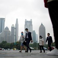 Economistas pronostican que China superará a EE.UU. en PIB para 2033