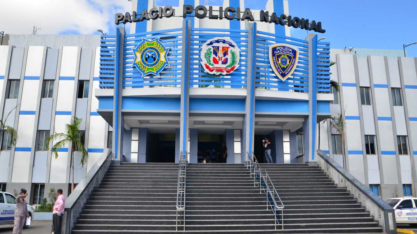 Recuperan 14 motocicletas, dos carros y una camioneta