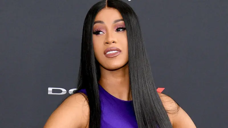 Cardi B reacciona tras EEUU ganar Miss Universo: "Hubo fallo con esa corona"