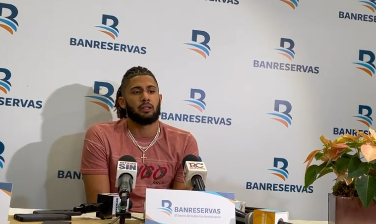 Fernando Tatis desmiente estuviera involucrado en accidente de tránsito